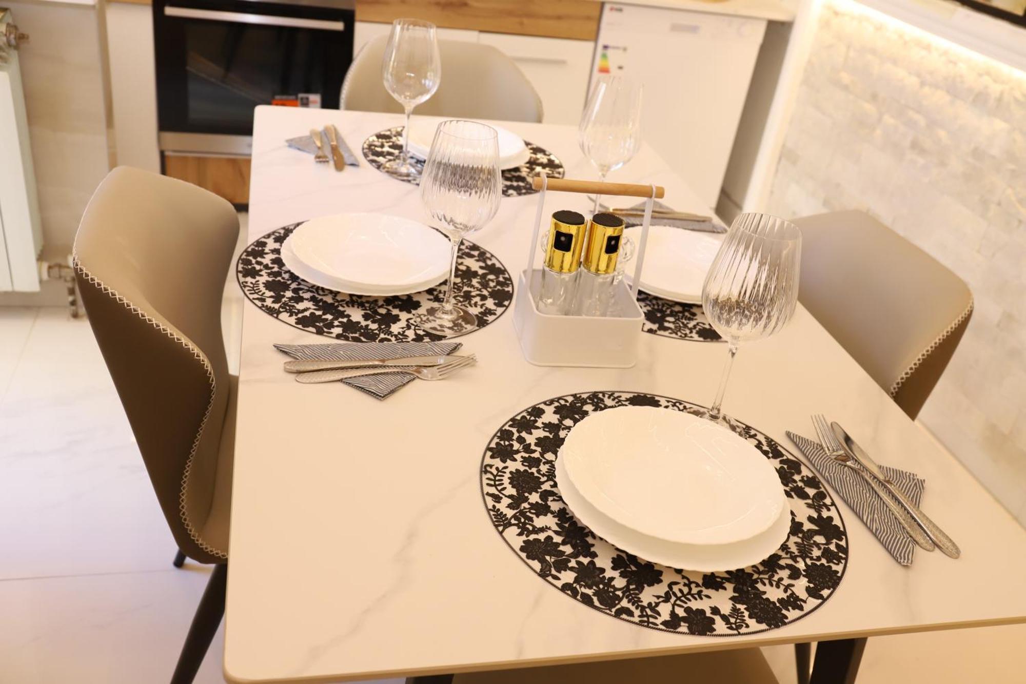 סראייבו Lux Medina Apartments מראה חיצוני תמונה